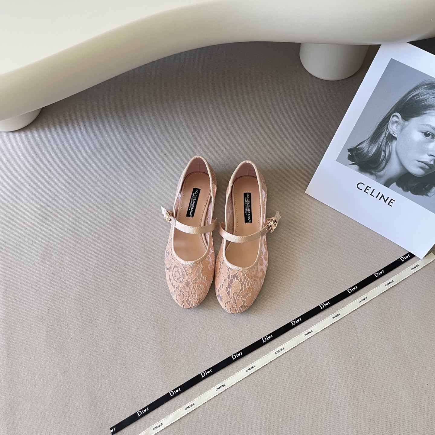 Lace cutout ballet flats