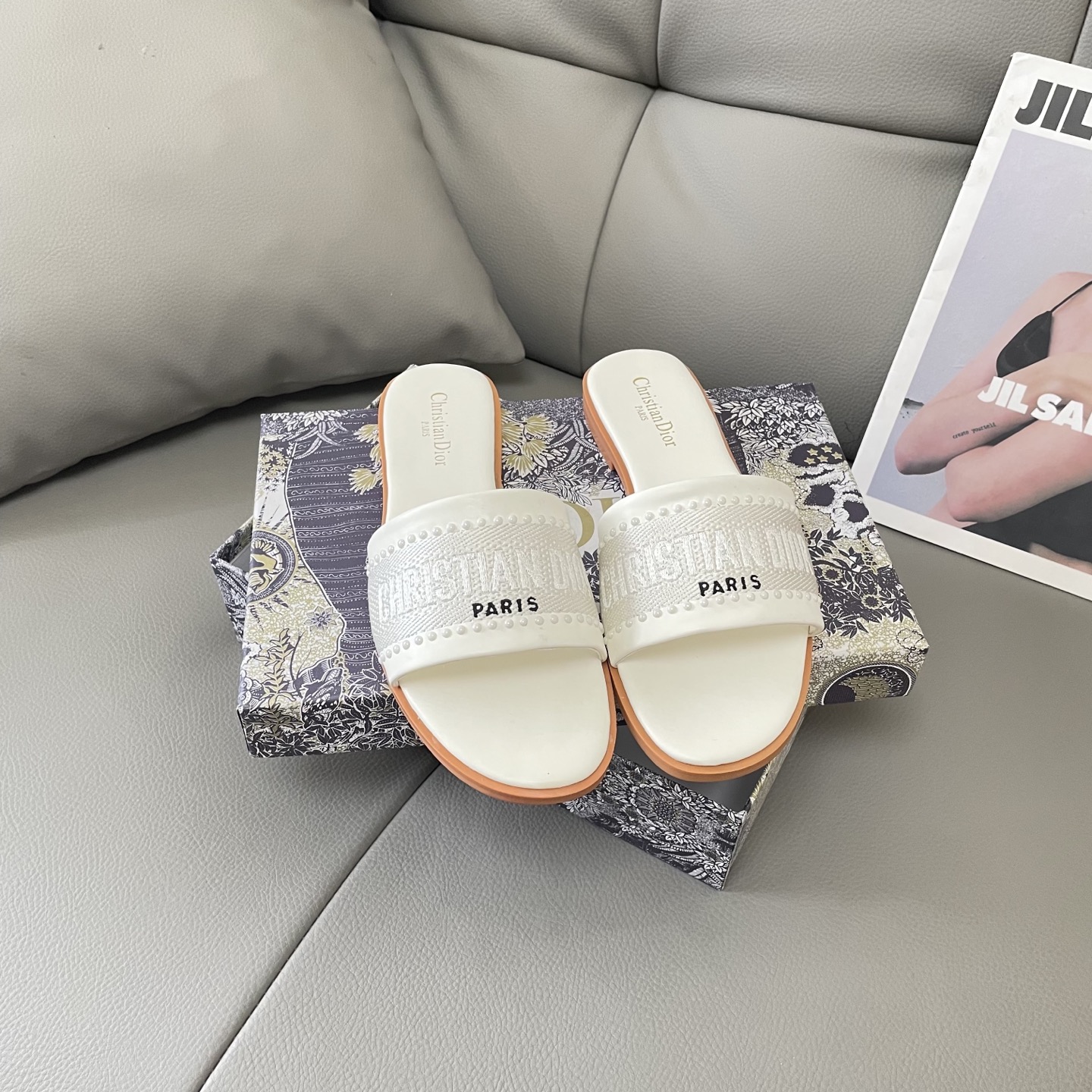 Embroidered Pearl Flat Sandals