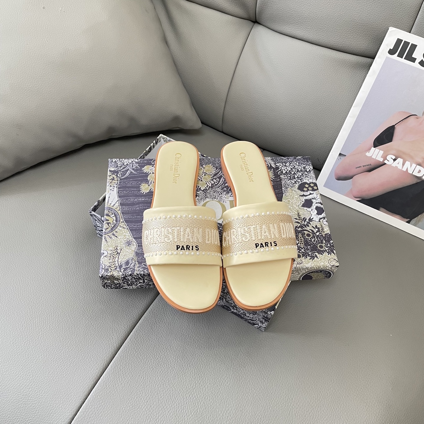 Embroidered Pearl Flat Sandals
