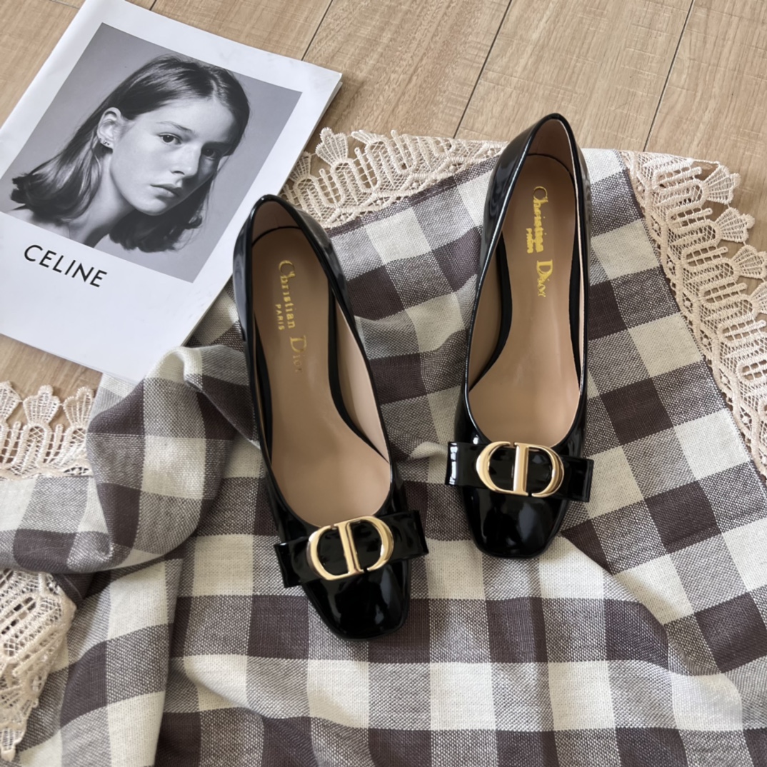 New limited edition chunky-heeled shoes