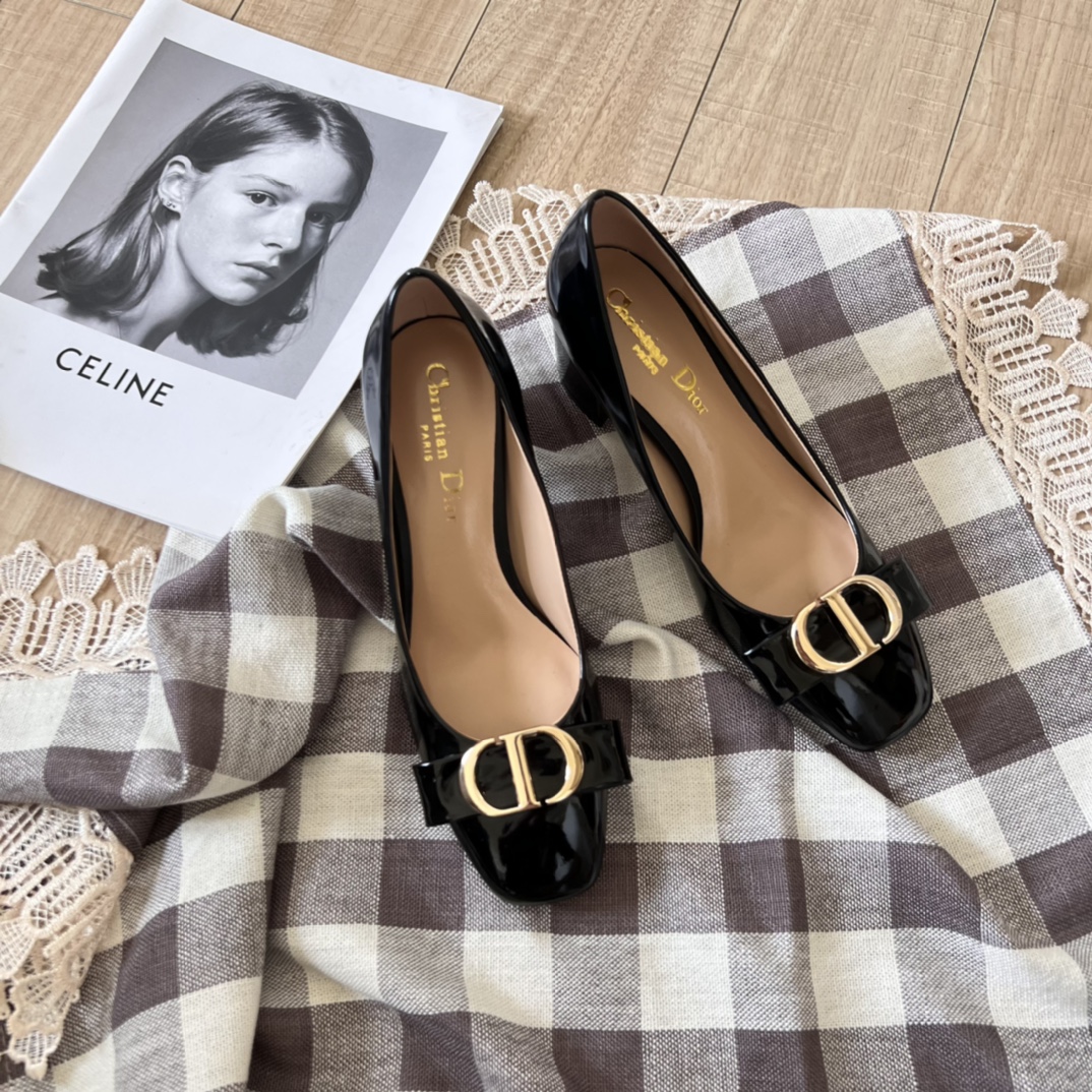 New limited edition chunky-heeled shoes