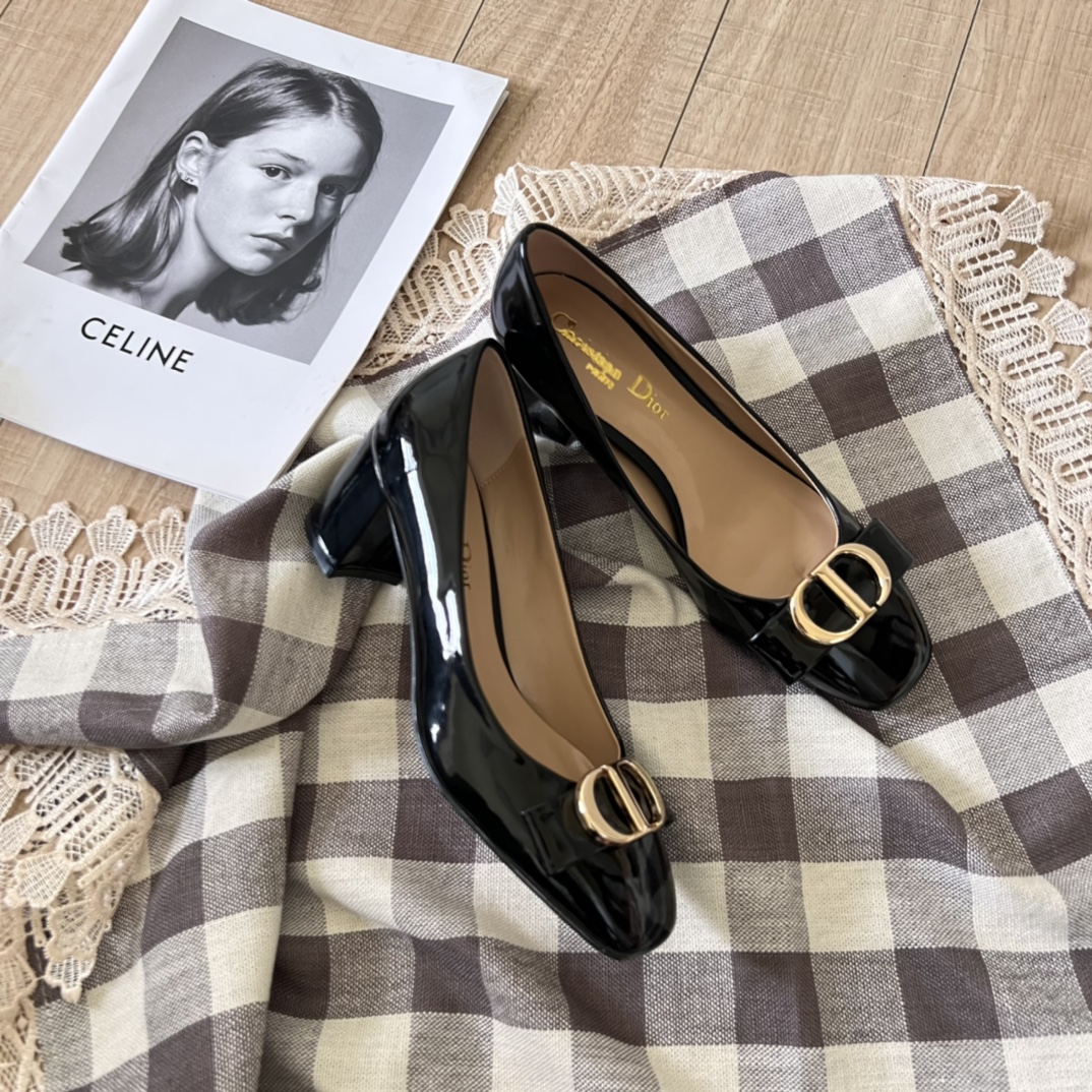 New limited edition chunky-heeled shoes
