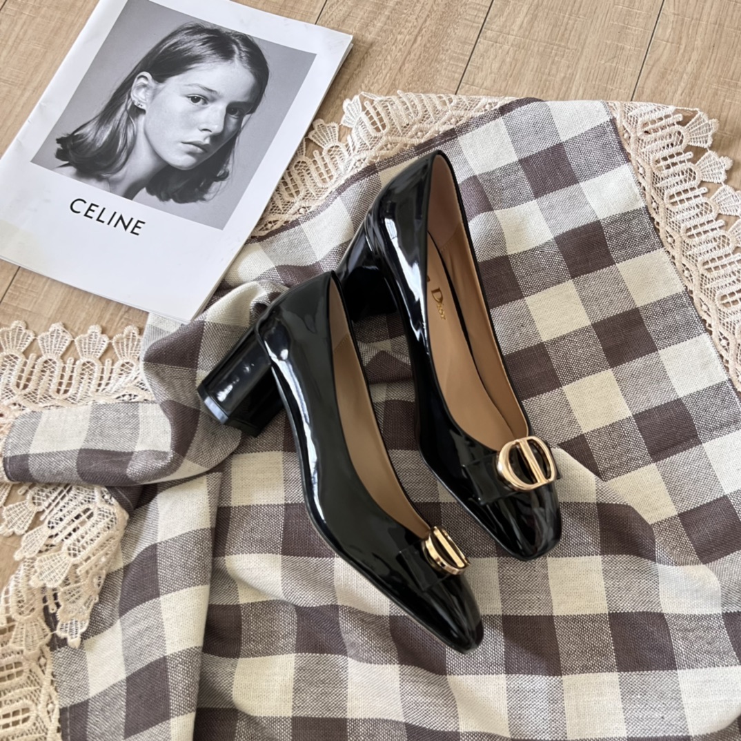 New limited edition chunky-heeled shoes