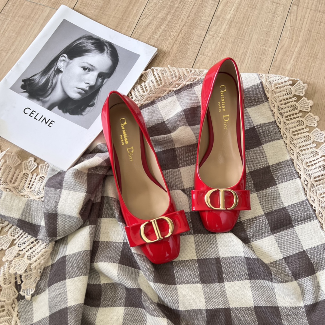 New limited edition chunky-heeled shoes