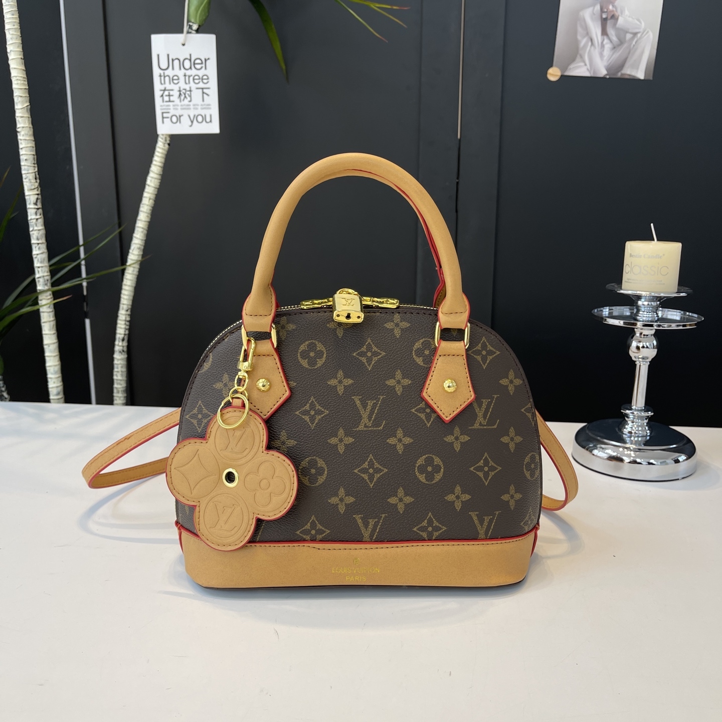 Stylish and unique shell-shaped bag