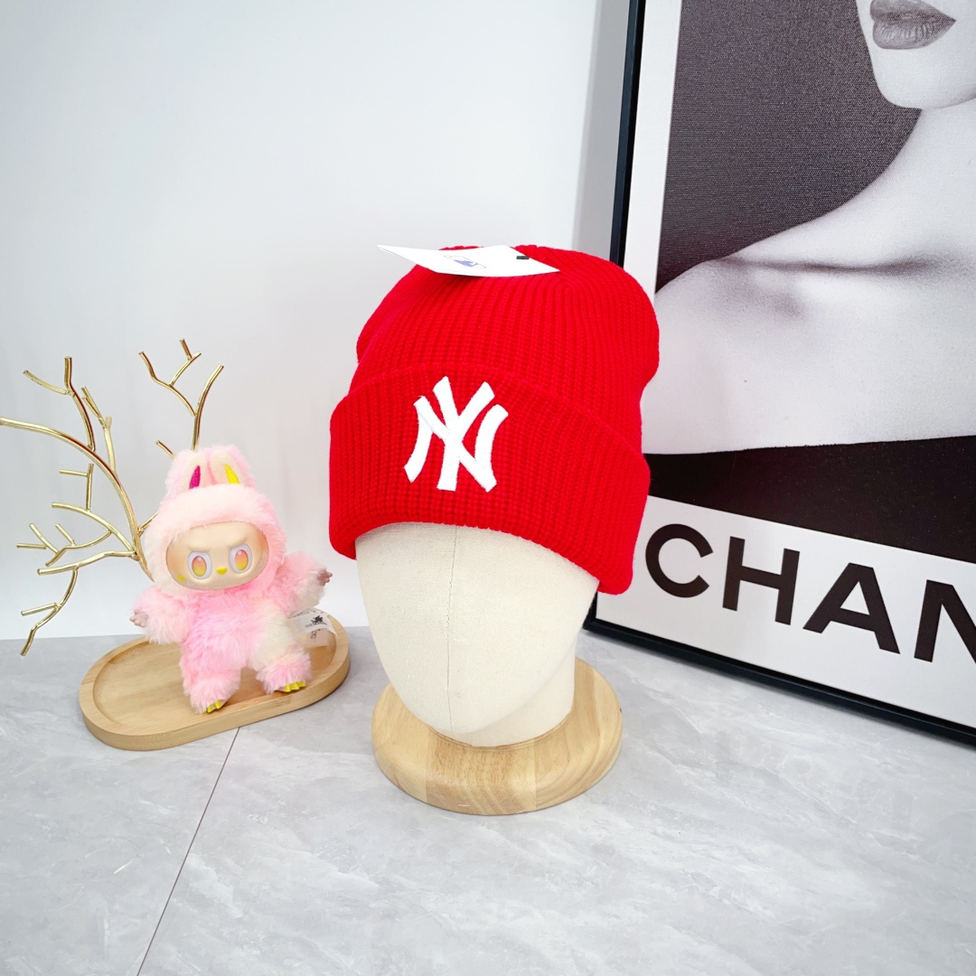 Unisex, versatile hat