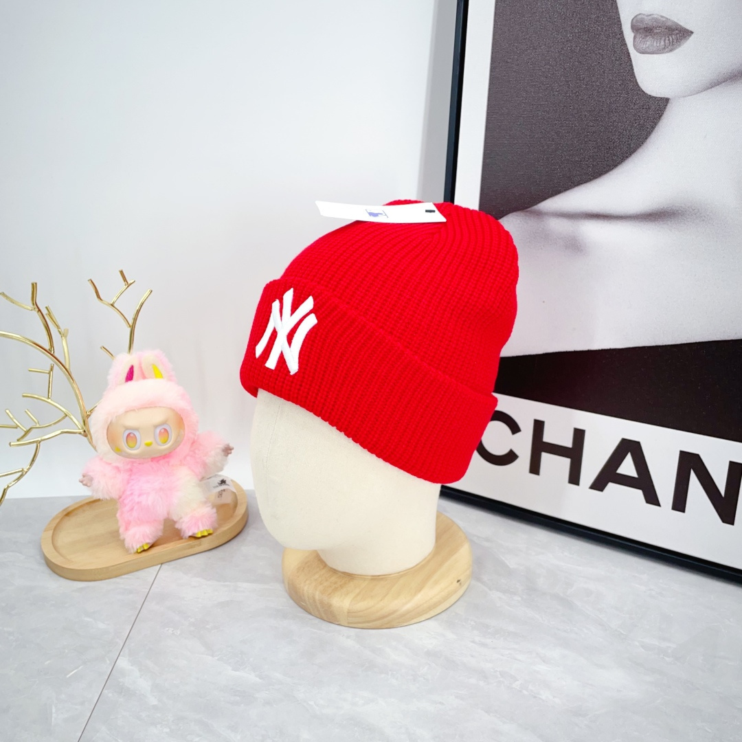 Unisex, versatile hat