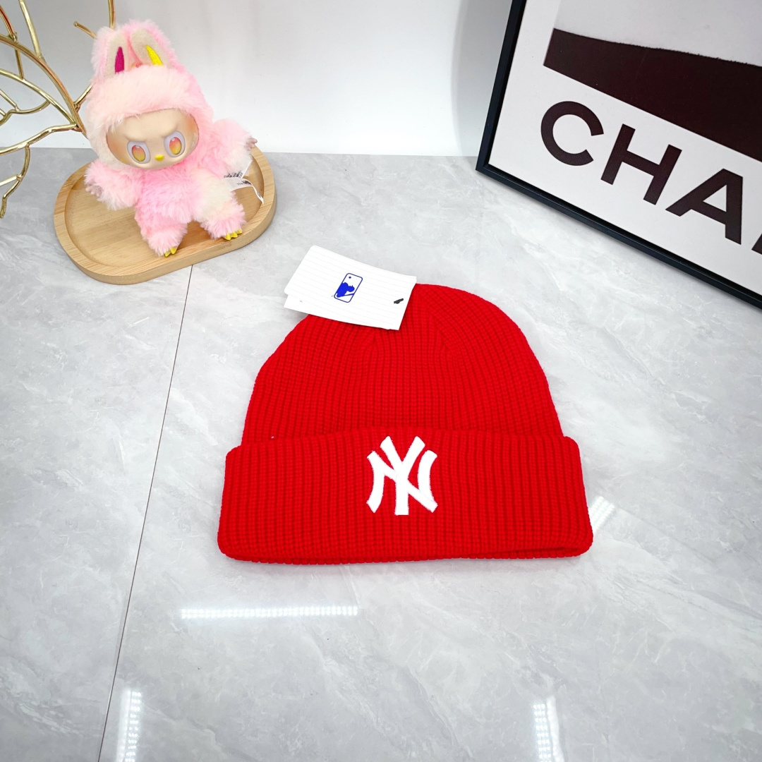 Unisex, versatile hat