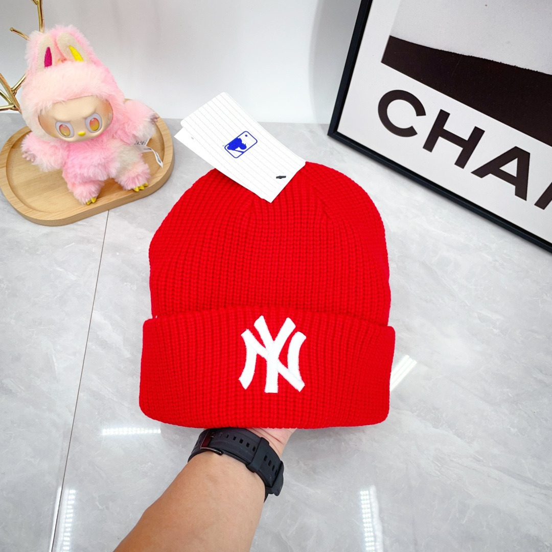 Unisex, versatile hat