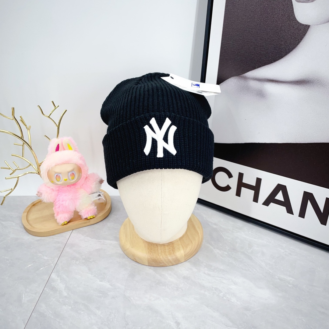 Unisex, versatile hat