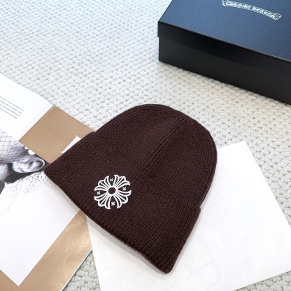 New autumn/winter collection knitted beanie with a cross design.