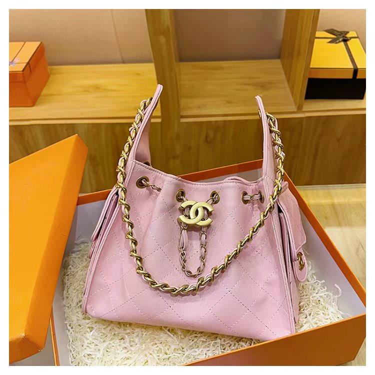 High-end quilted large-capacity chain bag