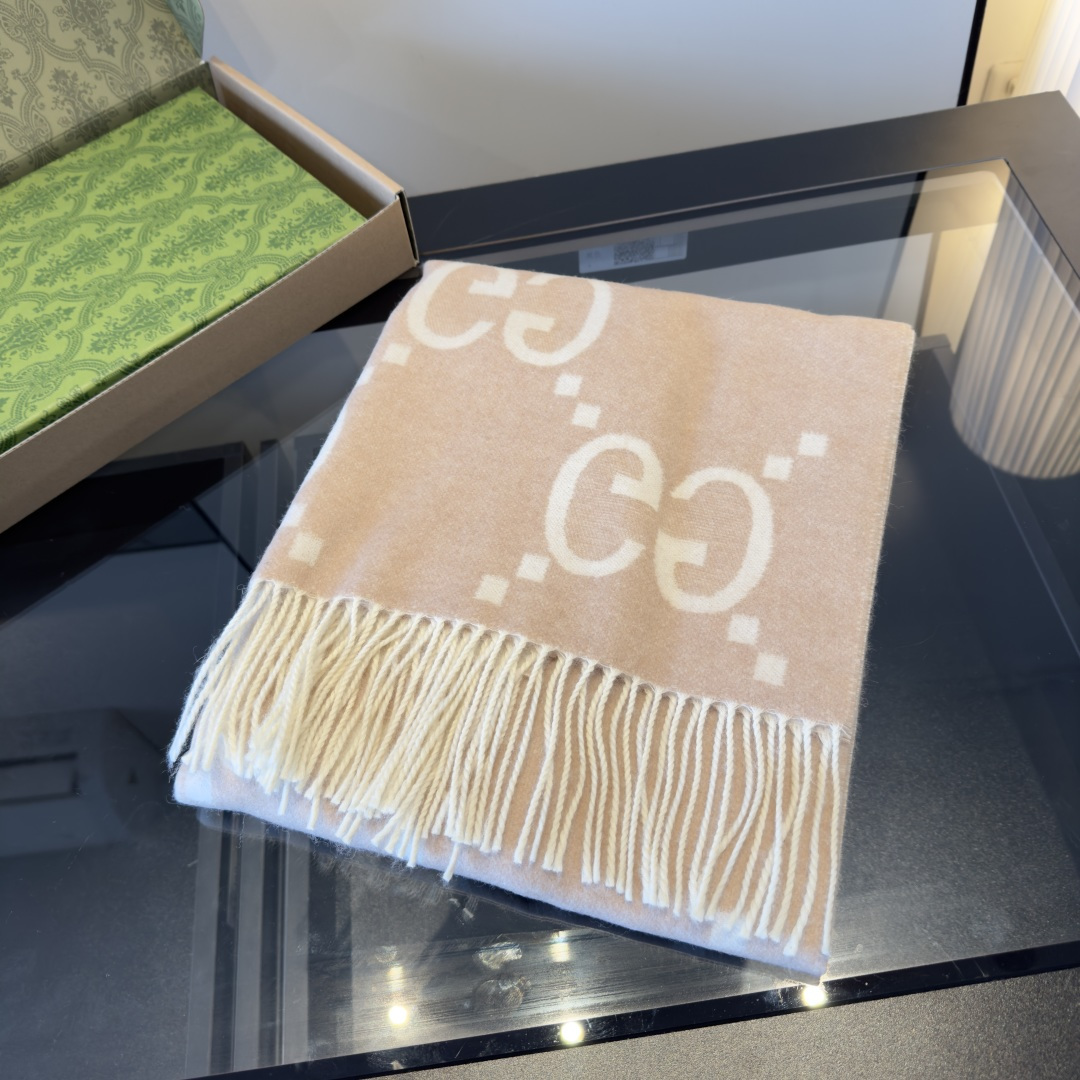 New double-sided cashmere scarf