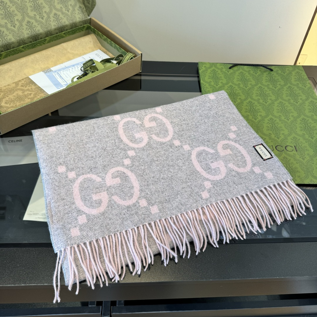 New double-sided cashmere scarf