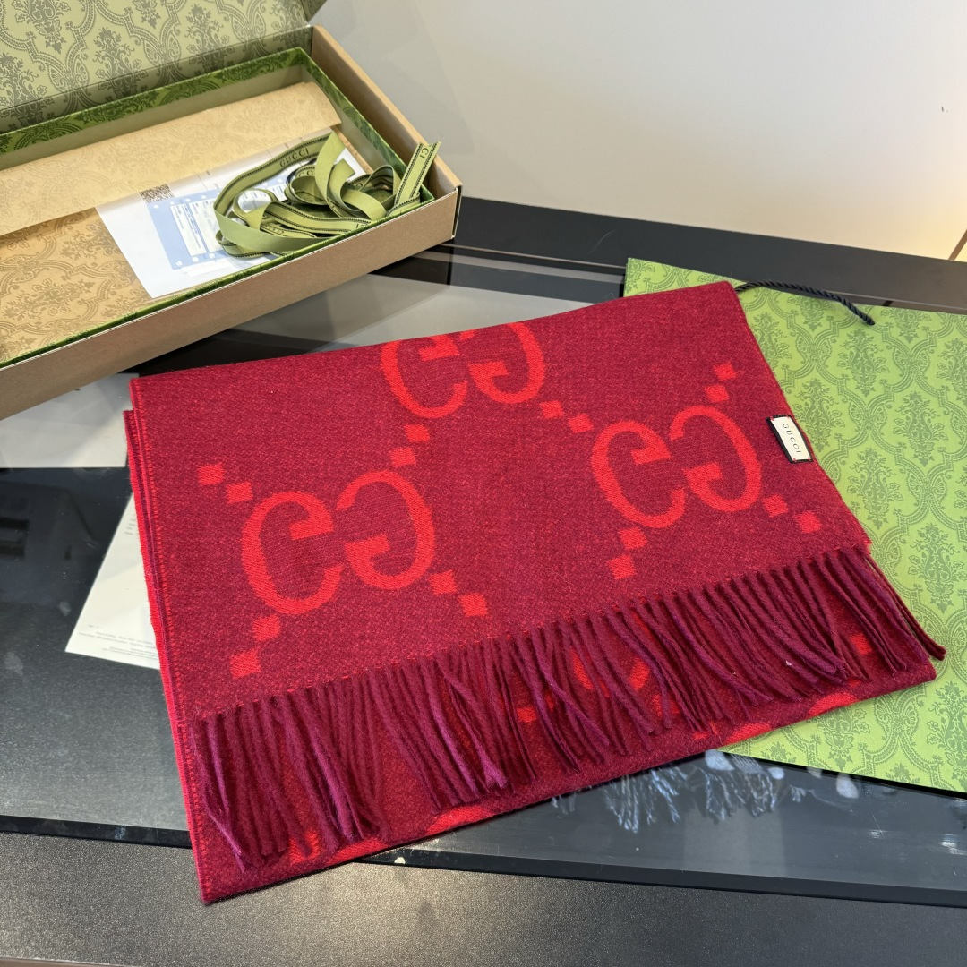 New double-sided cashmere scarf