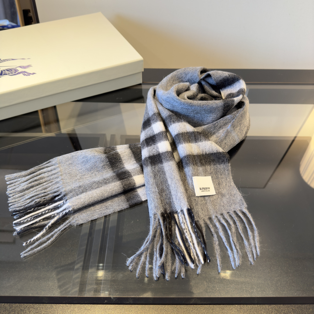Classic large-check double-sided jacquard cashmere scarf