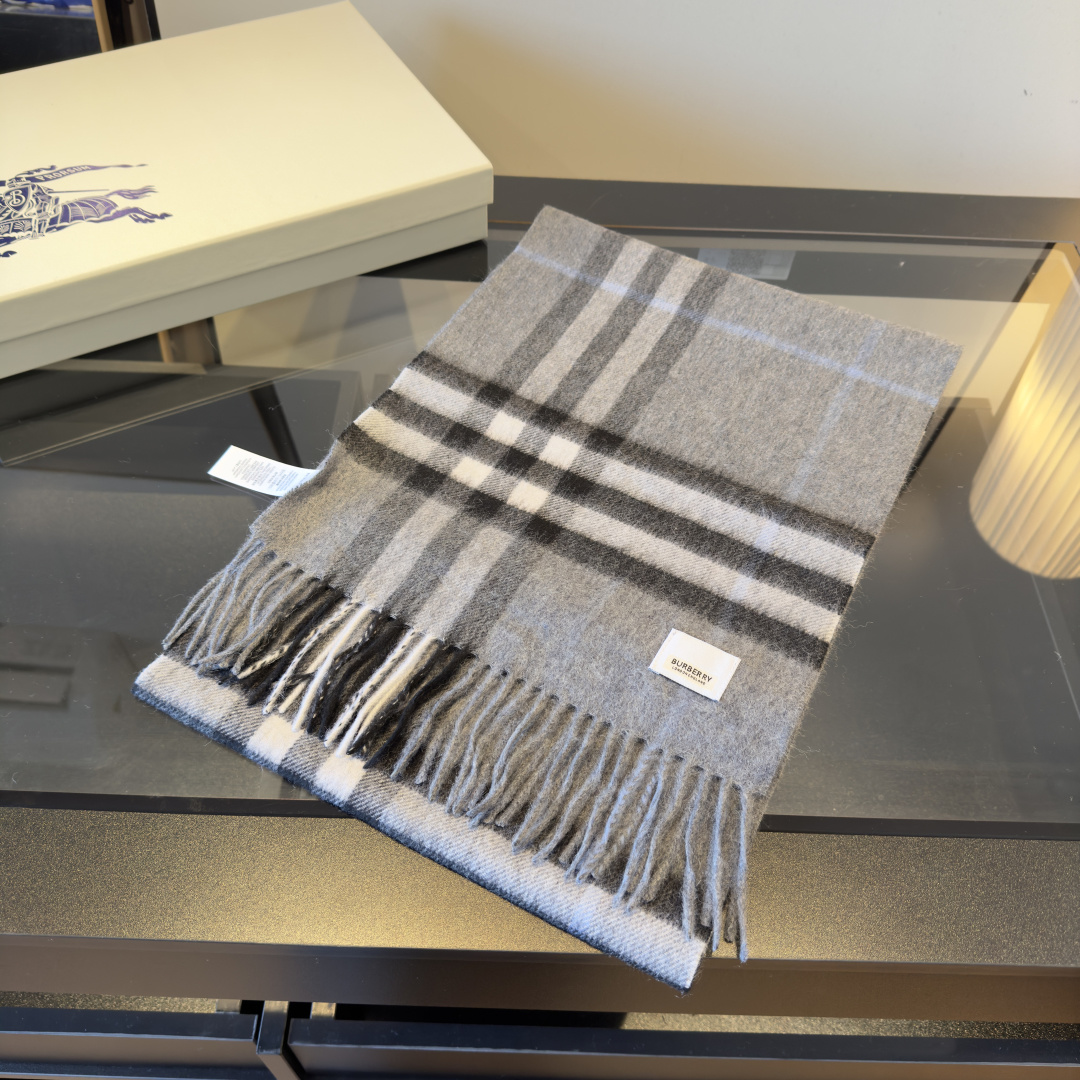 Classic large-check double-sided jacquard cashmere scarf