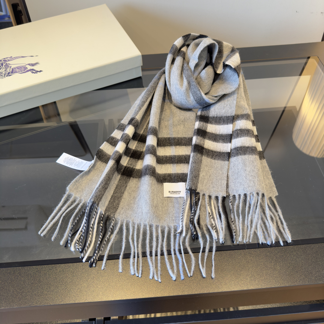 Classic large-check double-sided jacquard cashmere scarf