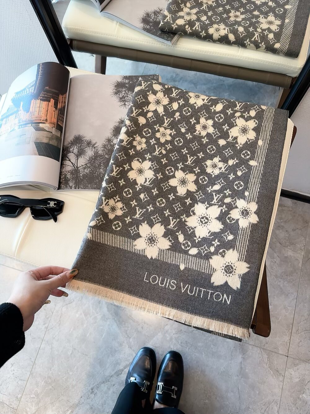 Cherry blossom pattern square scarf