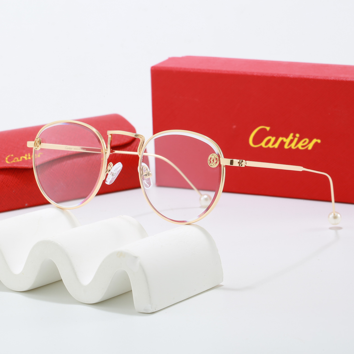 Stylish and sophisticated sunglasses