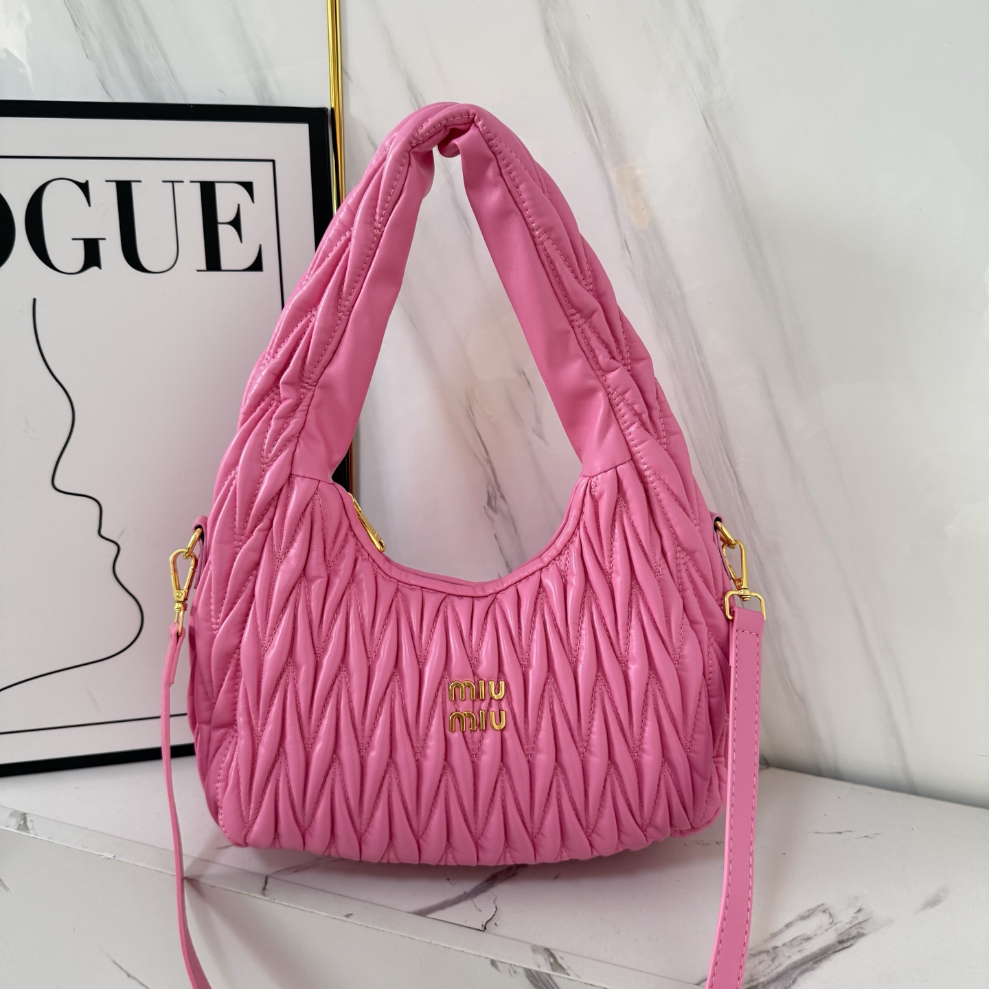Lambskin pleated bag