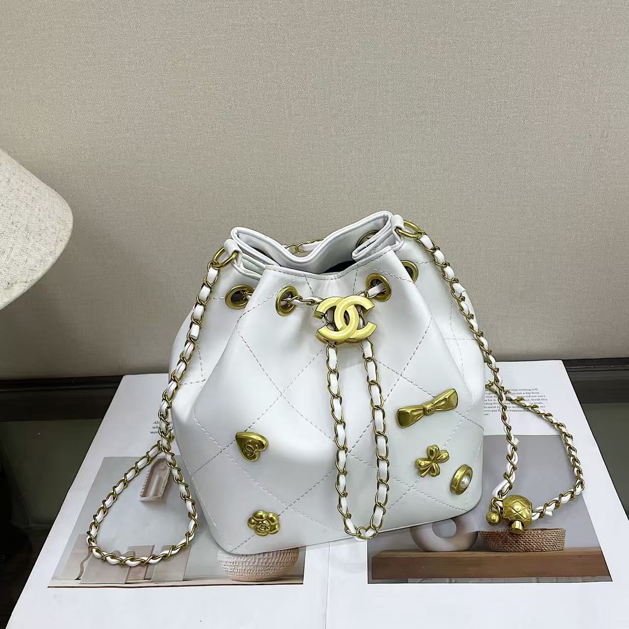 New drawstring bucket bag