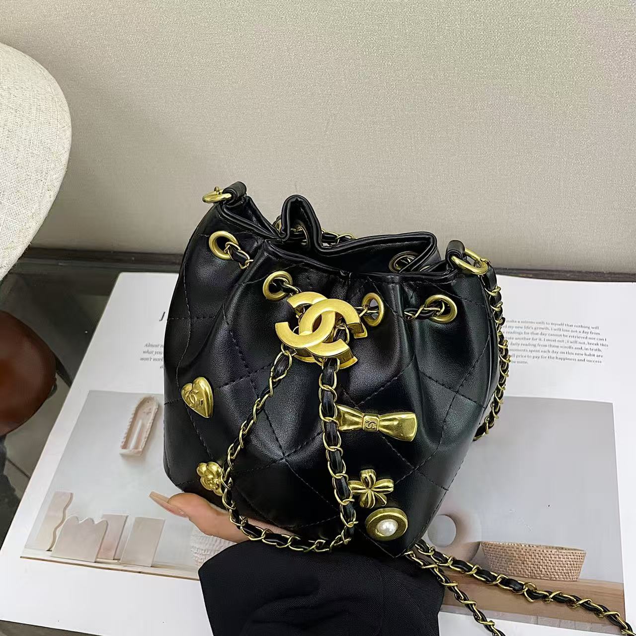 New drawstring bucket bag