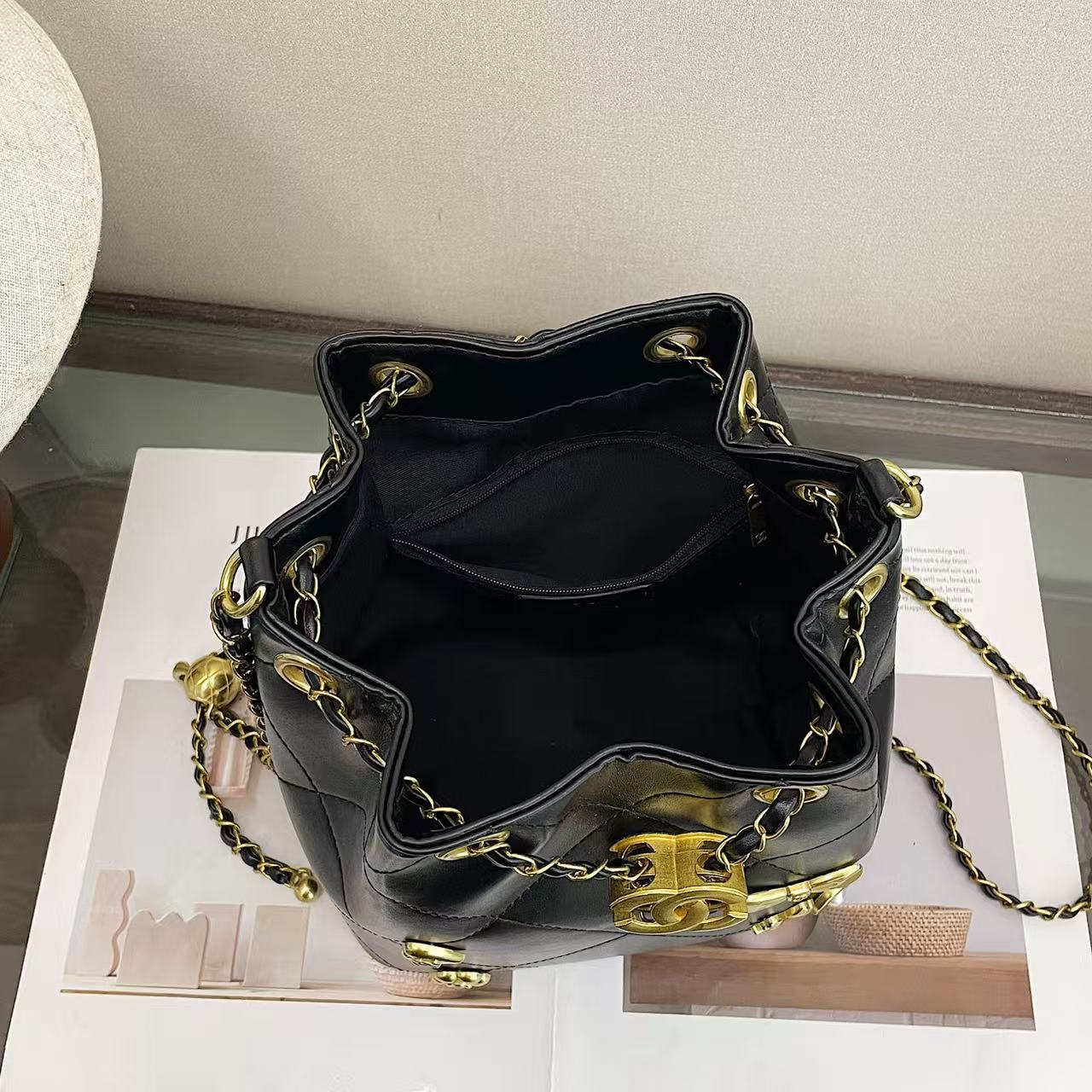 New drawstring bucket bag