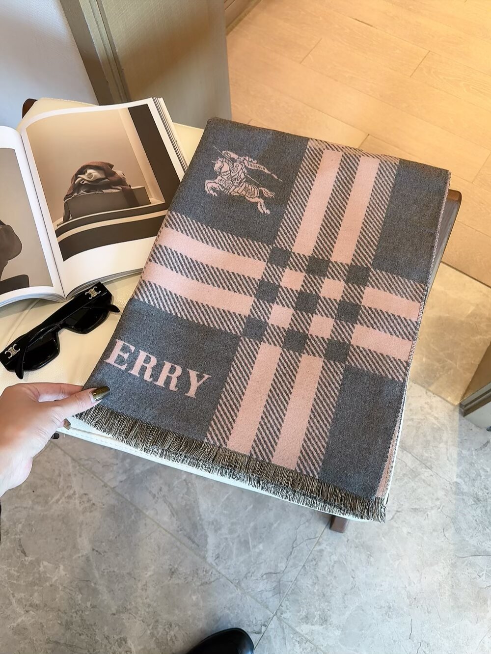 Luxurious cashmere scarf