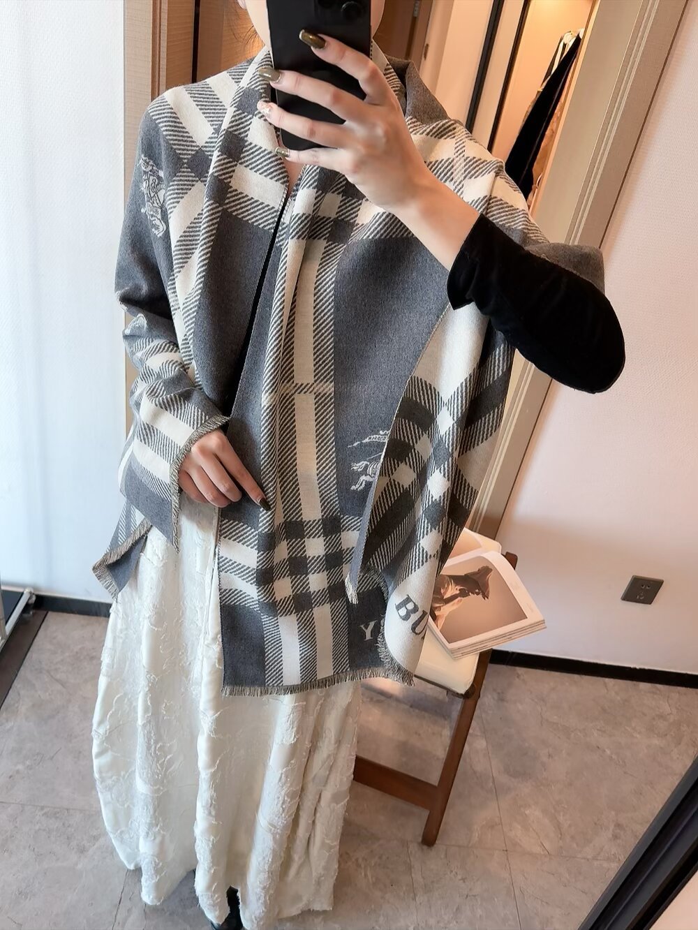 Luxurious cashmere scarf