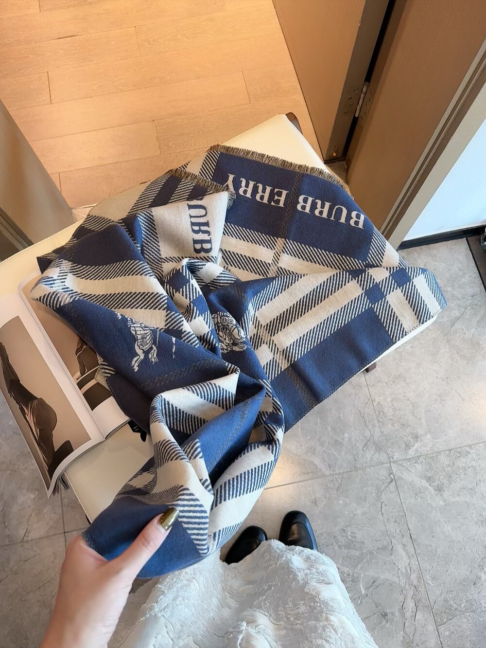 Luxurious cashmere scarf