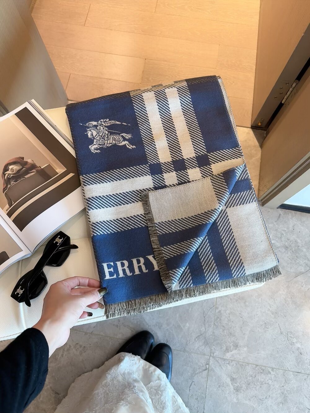 Luxurious cashmere scarf