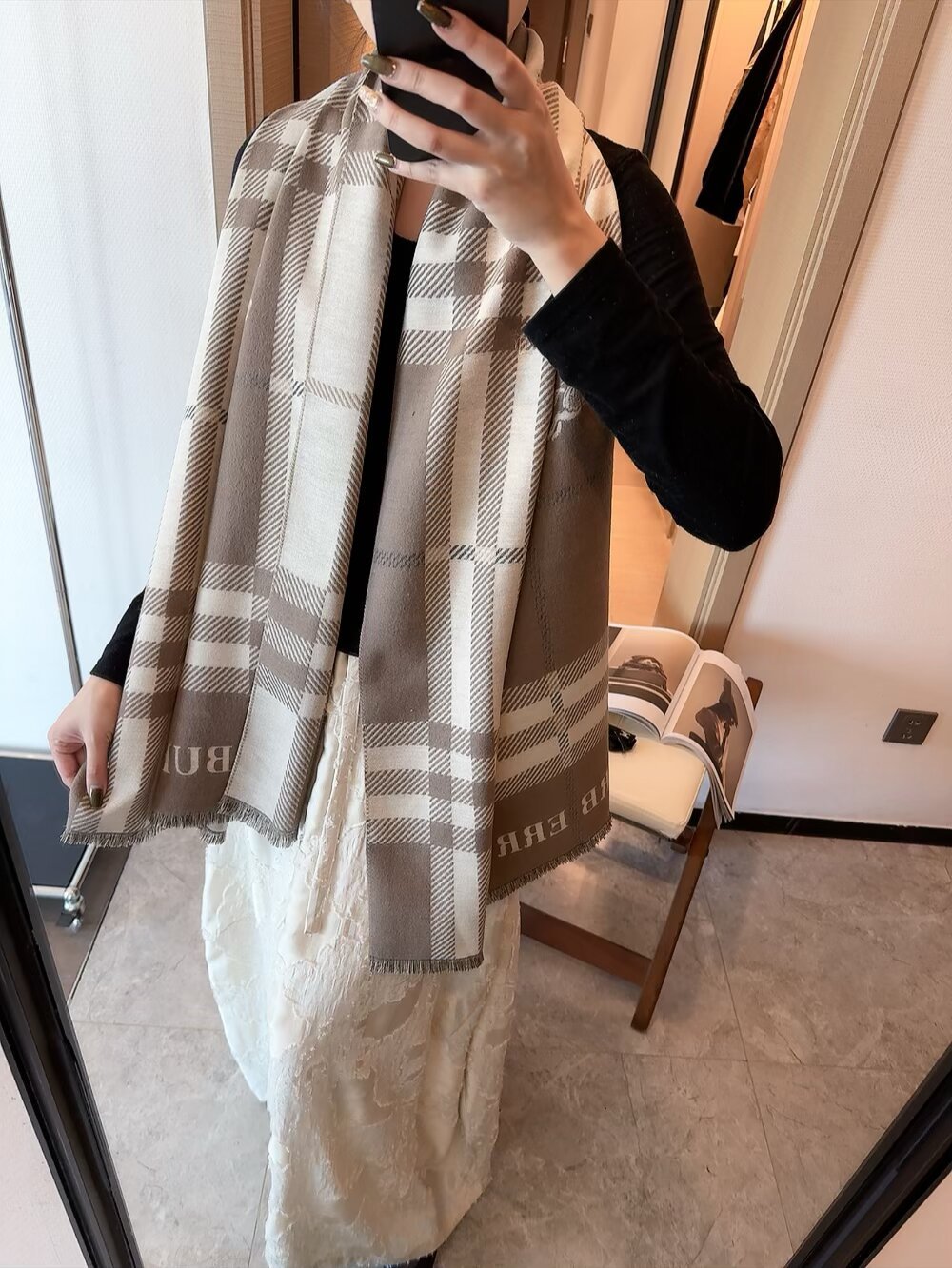 Luxurious cashmere scarf