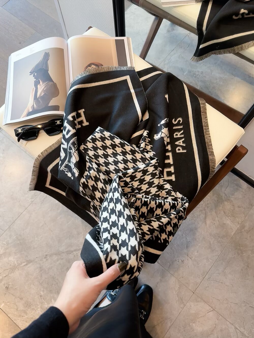 High-end cashmere shawl