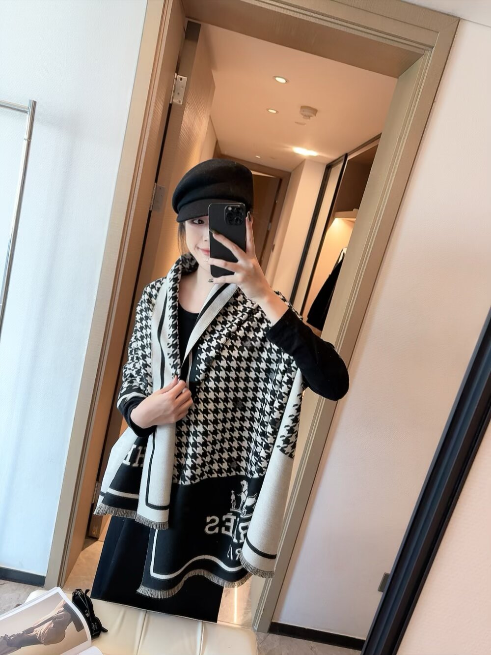 High-end cashmere shawl