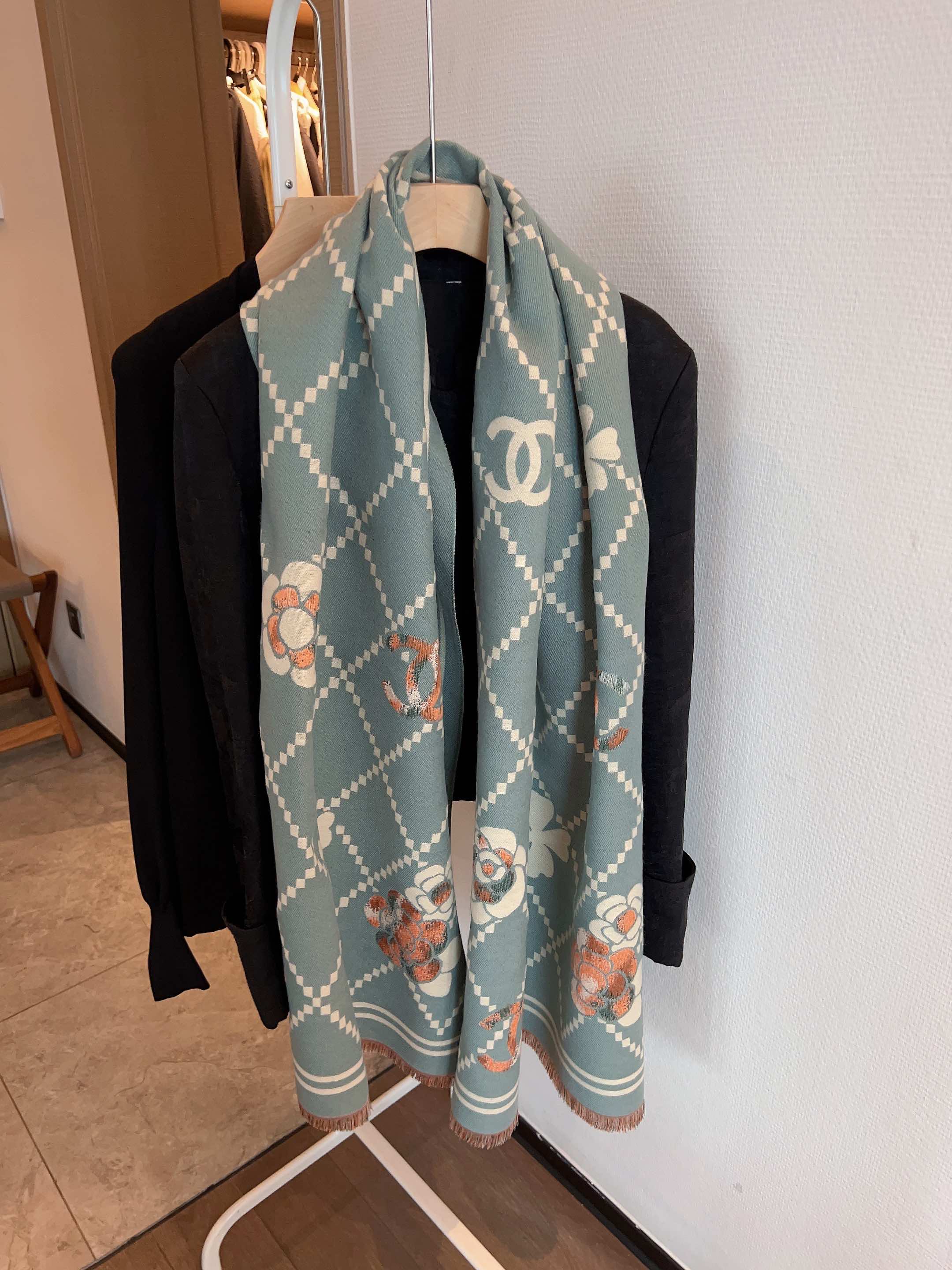 New high-end cashmere scarf