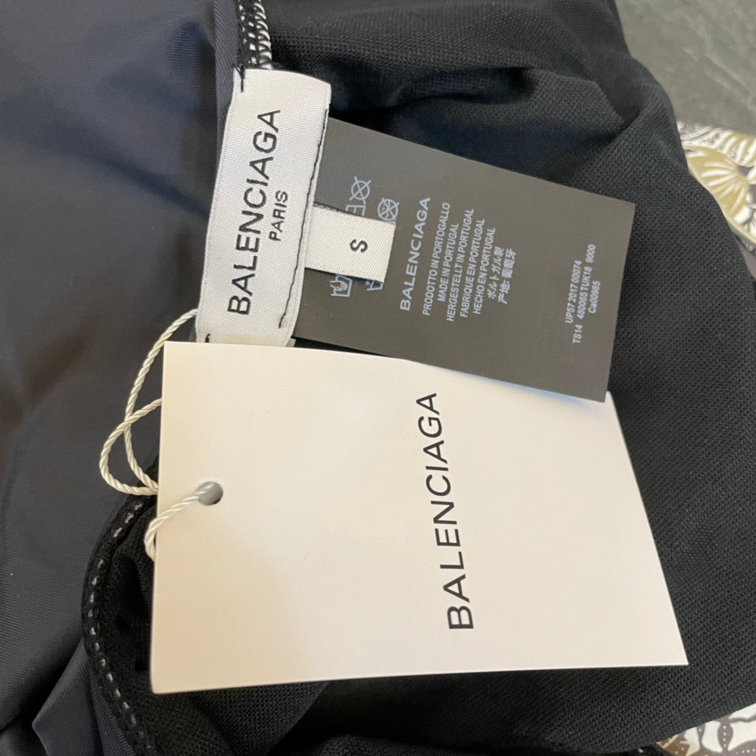 New one-piece swimsuit