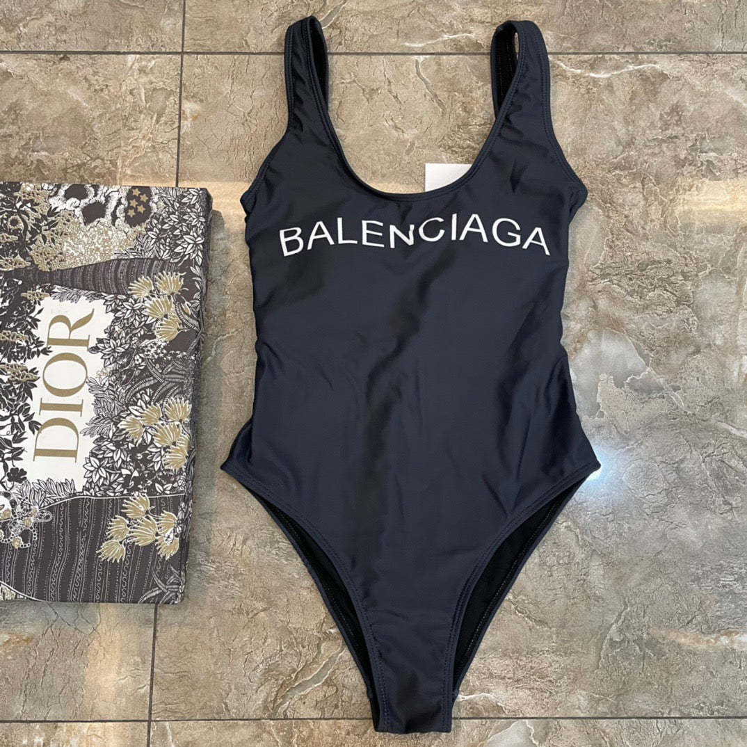 New one-piece swimsuit