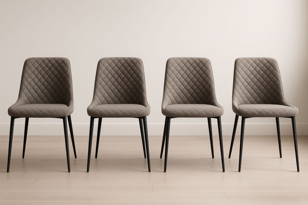 Set di 4 Sedie in Tessuto Scamosciato Marrone con Gambe in Metallo