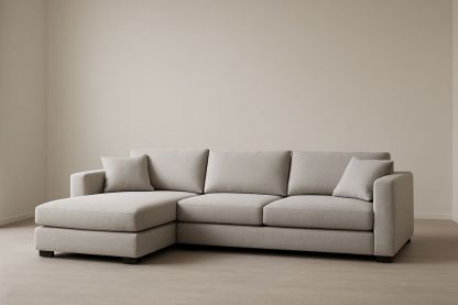 Divano Angolare in Tessuto Grigio con Cuscini