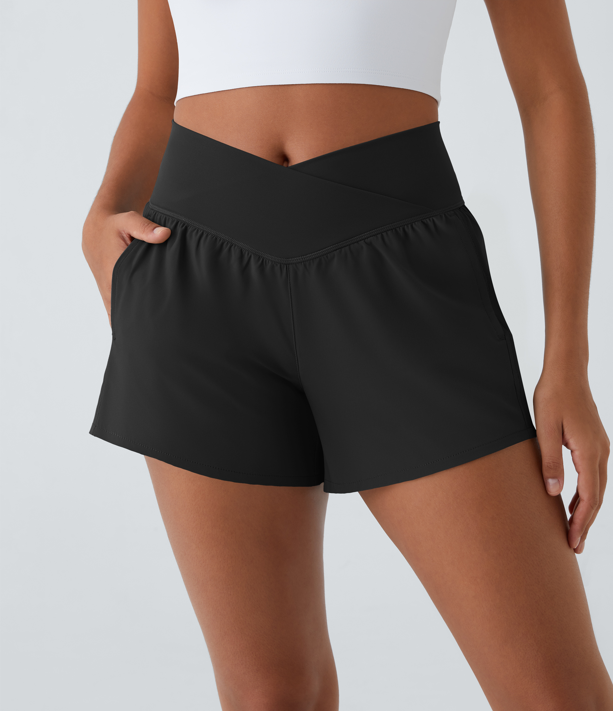 High Waisted Crossover Pocket 2-in-1 Quick Dry Yoga Shorts 4"