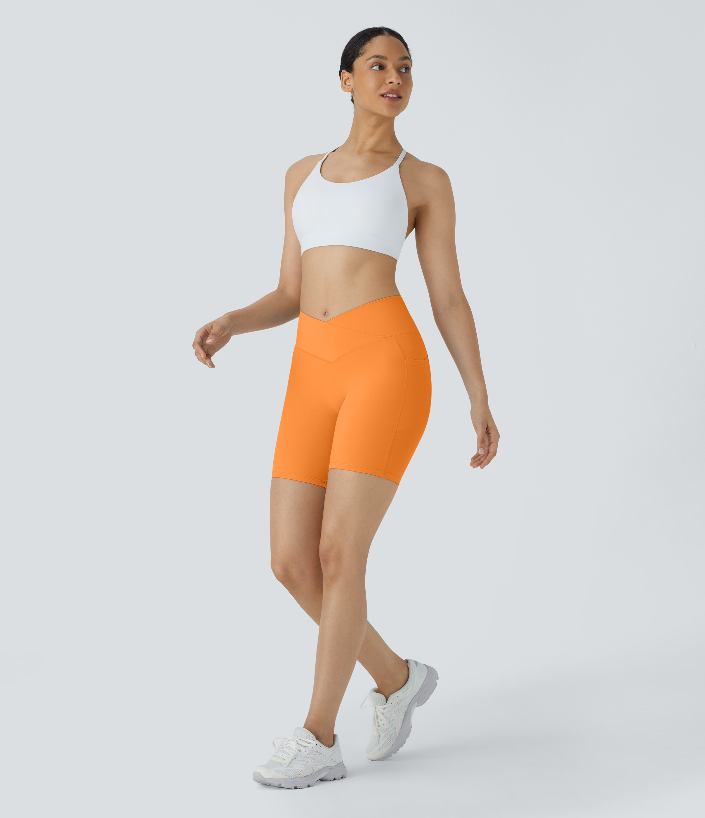 High Waisted Crossover Pocket Yoga Biker Shorts 7"-UPF50+