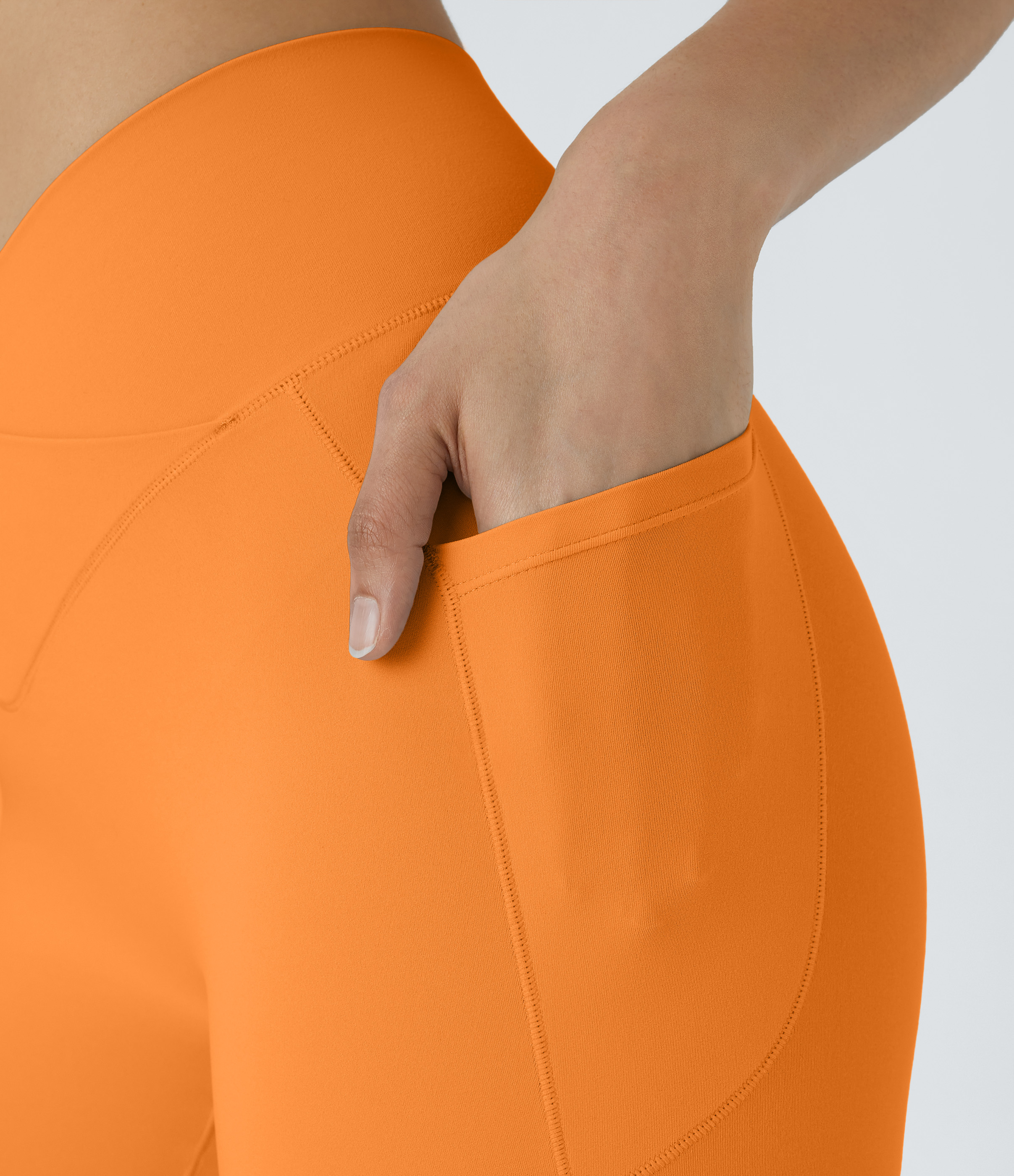 High Waisted Crossover Pocket Yoga Biker Shorts 7"-UPF50+