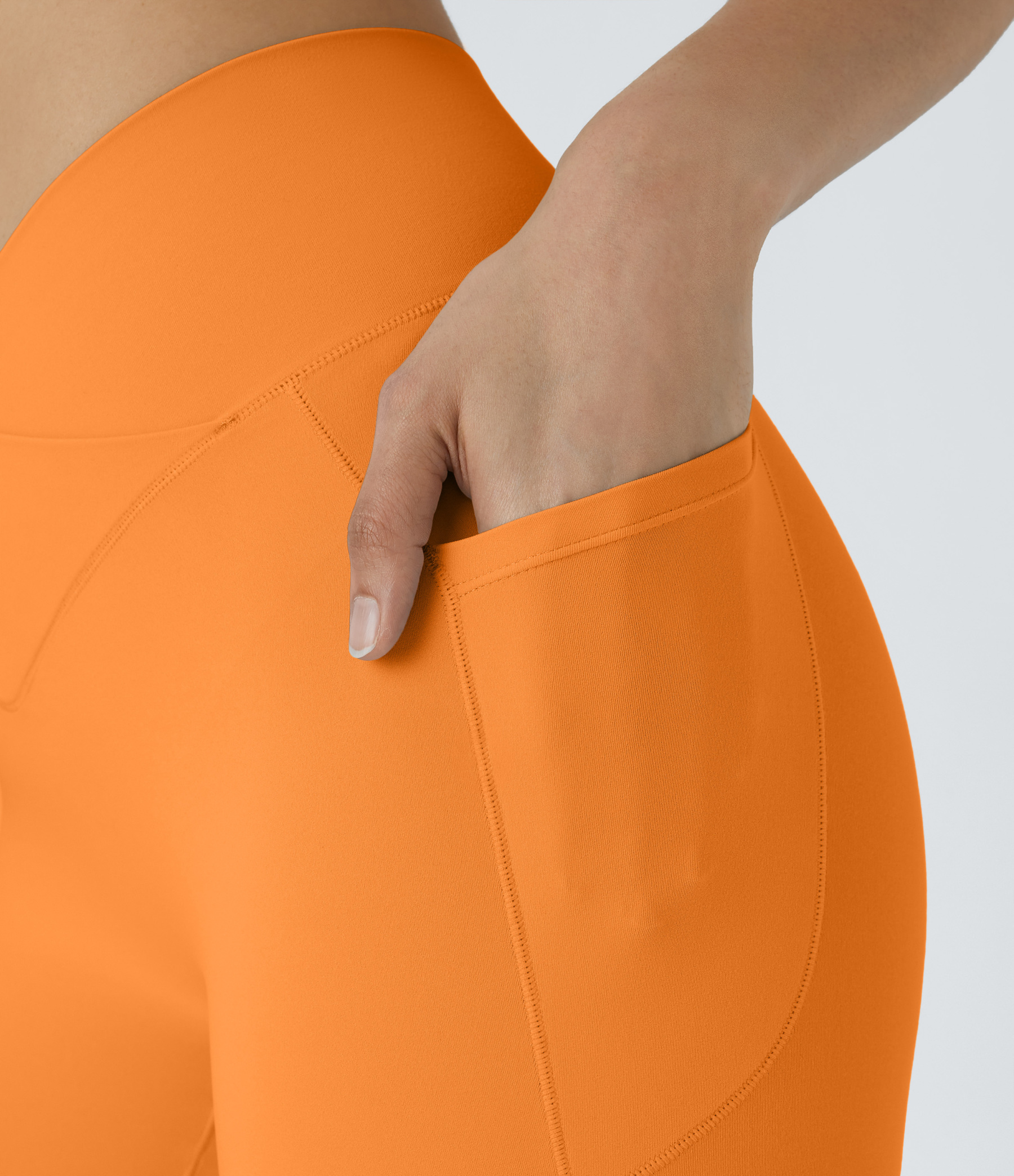 High Waisted Crossover Pocket Yoga Biker Shorts 7"-UPF50+