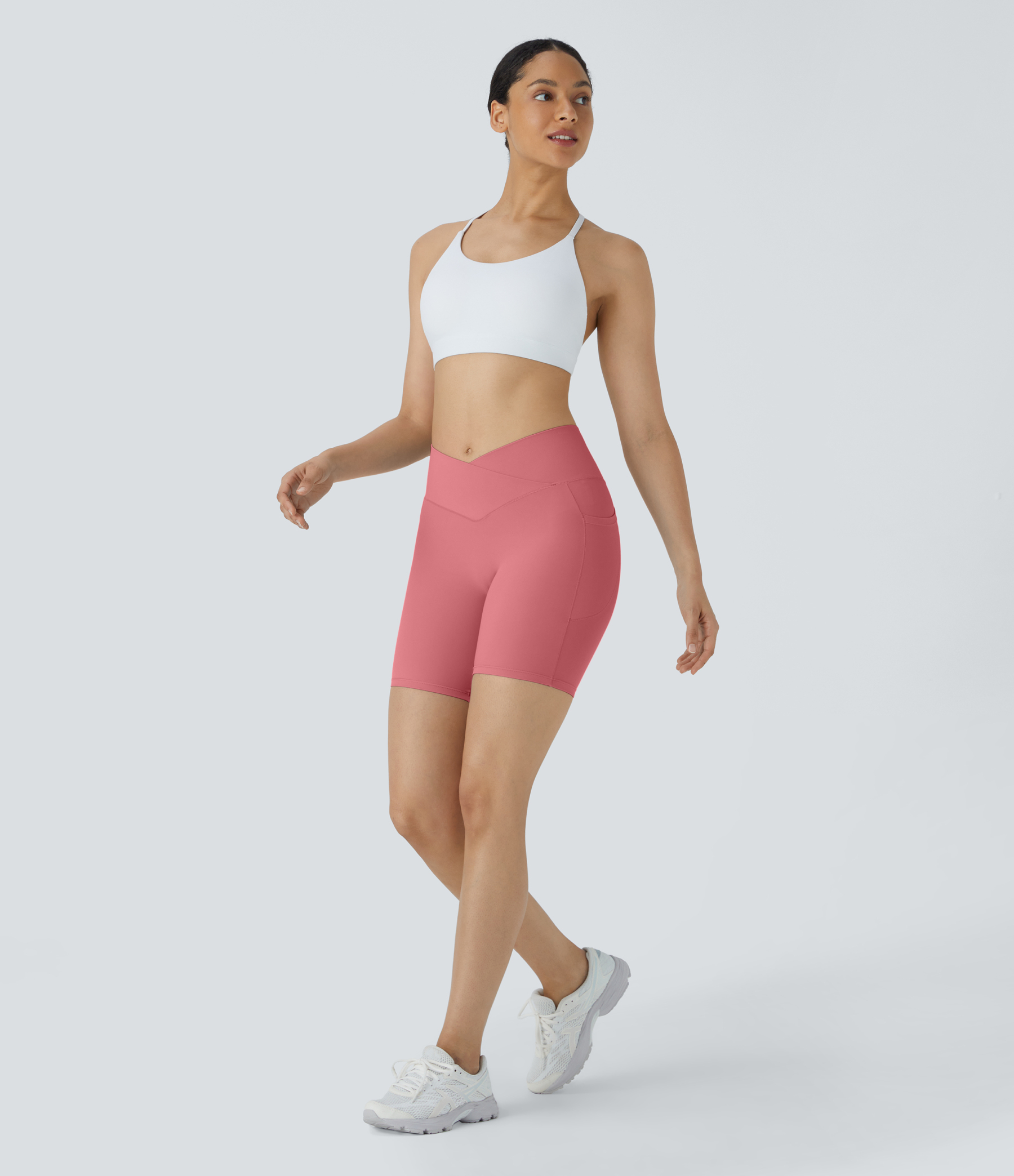 High Waisted Crossover Pocket Yoga Biker Shorts 7"-UPF50+