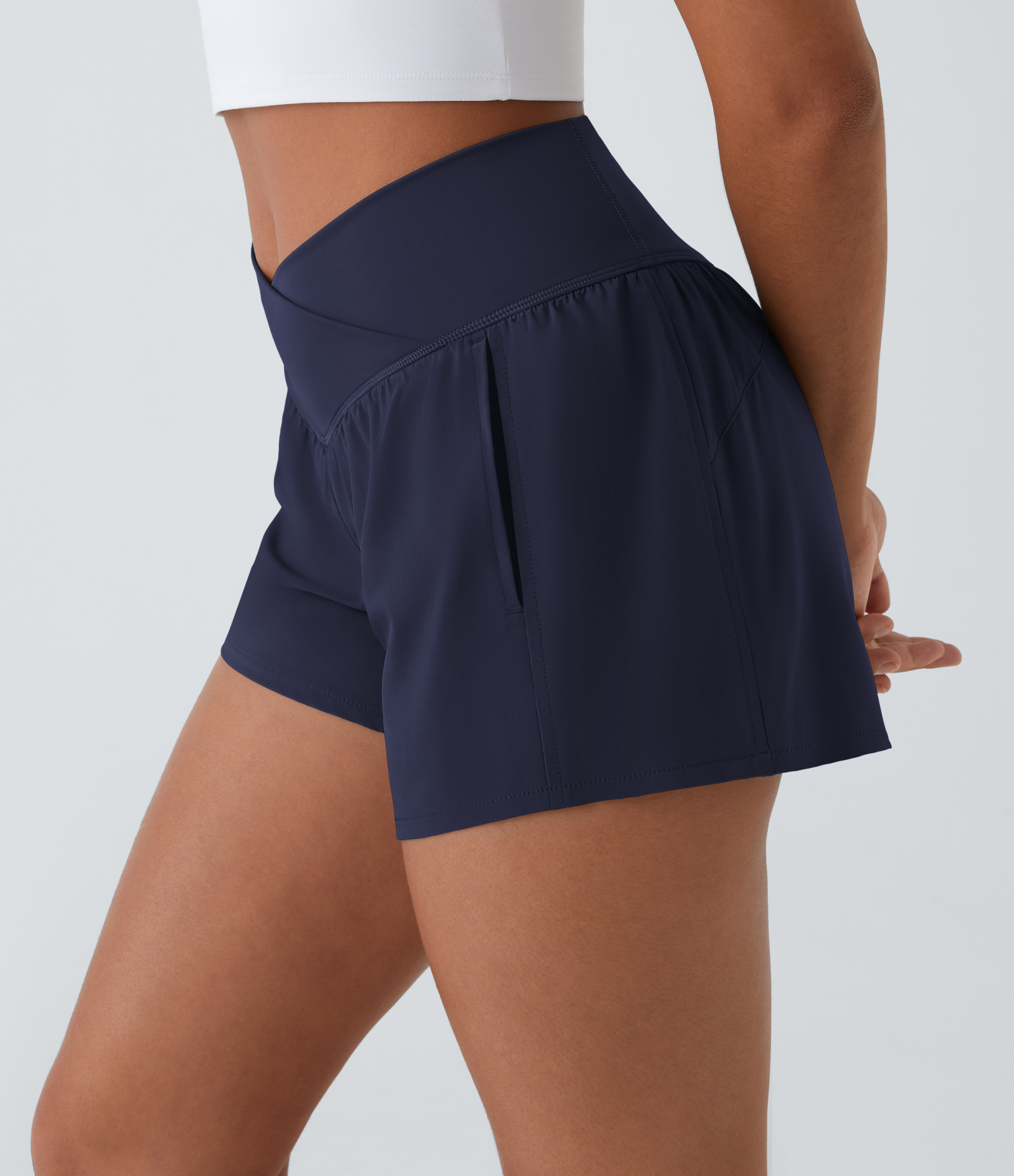 High Waisted Crossover Pocket 2-in-1 Quick Dry Yoga Shorts 4"