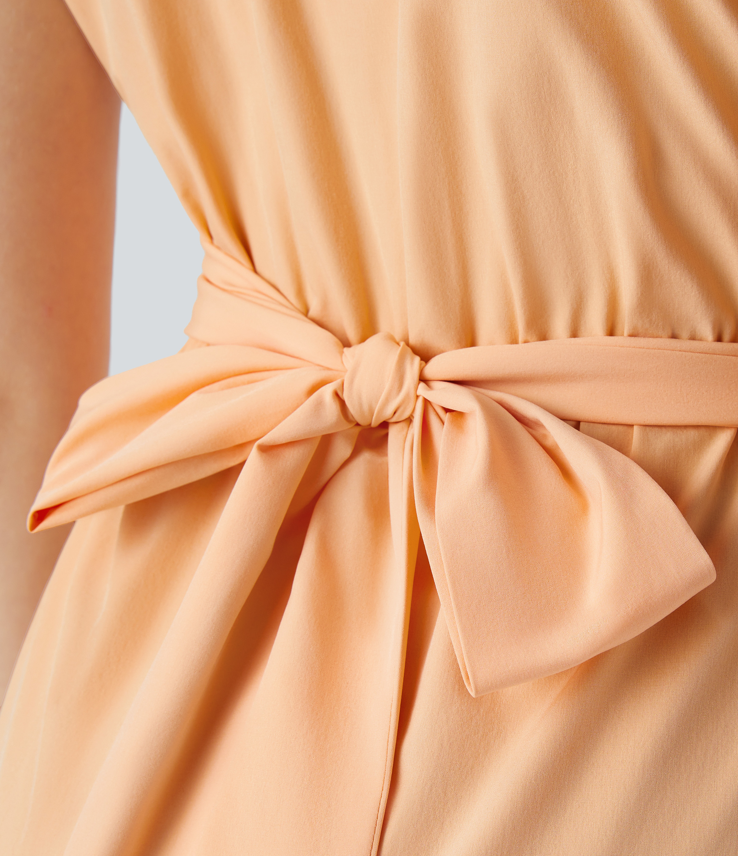 V Neck Short Sleeve Pocket Tie Back Quick Dry Midi Casual Dress-Longer Length