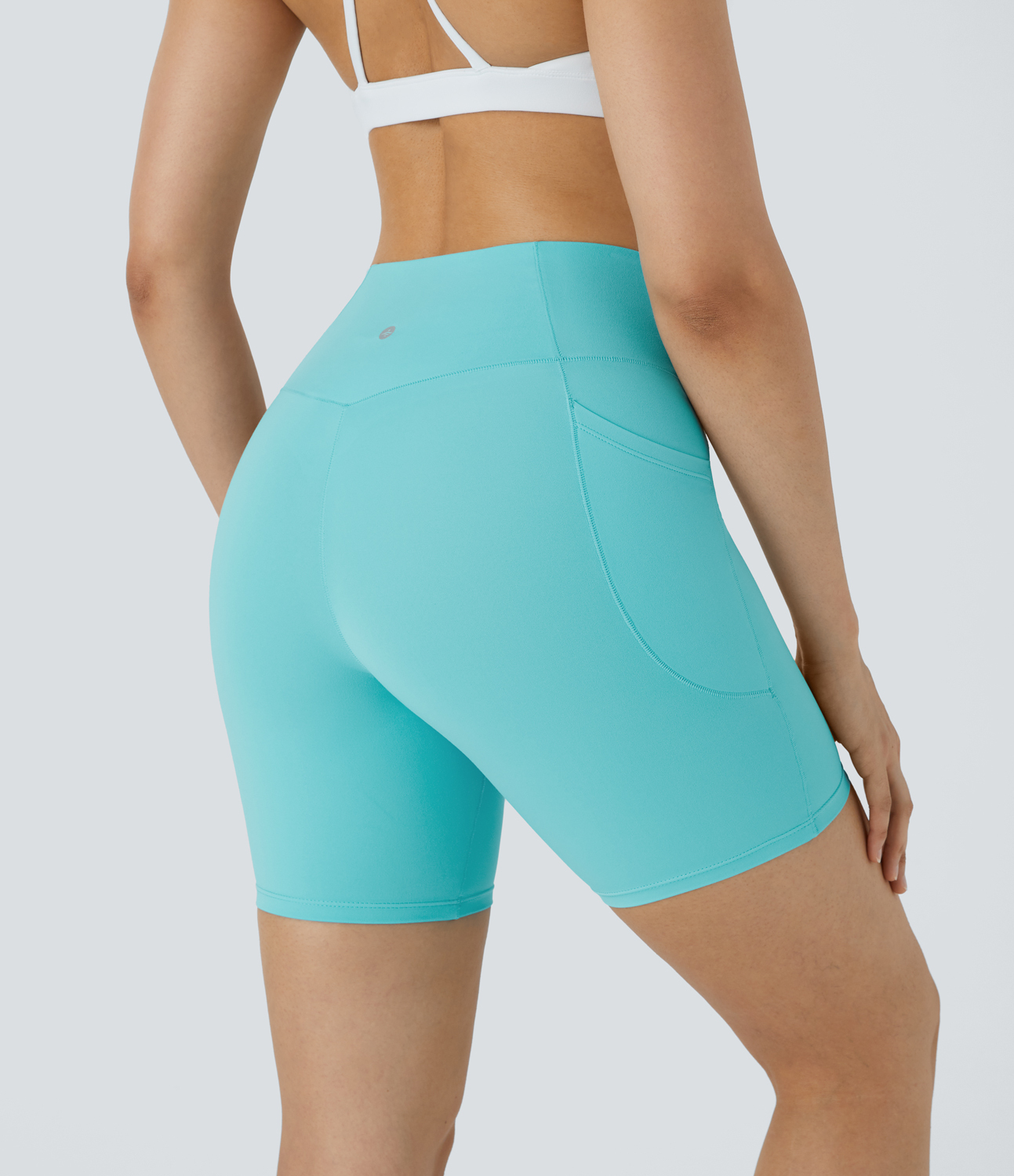 High Waisted Crossover Pocket Yoga Biker Shorts 7"-UPF50+