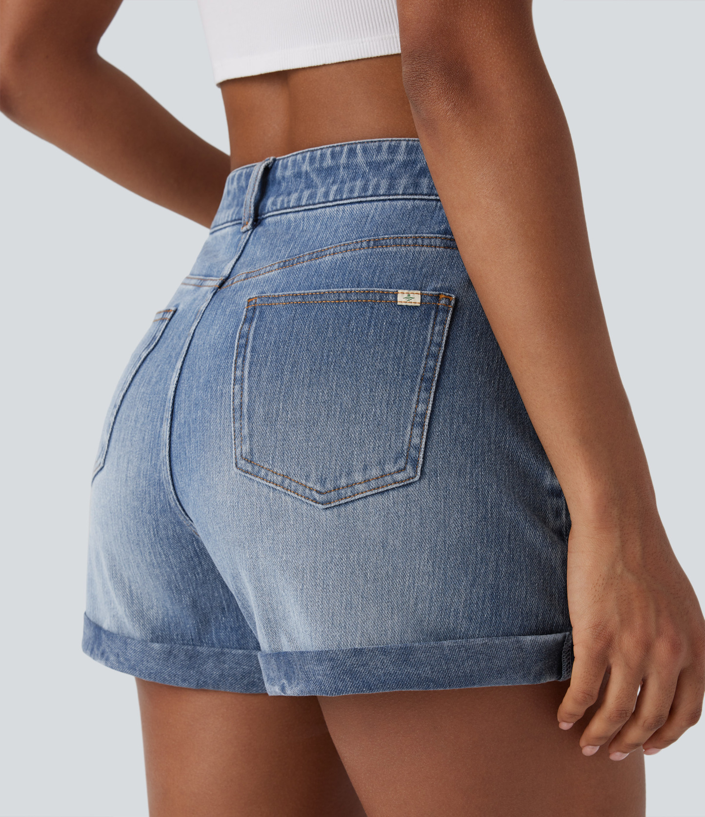 Mid Rise Zipper Pockets Denim Casual Shorts 3''