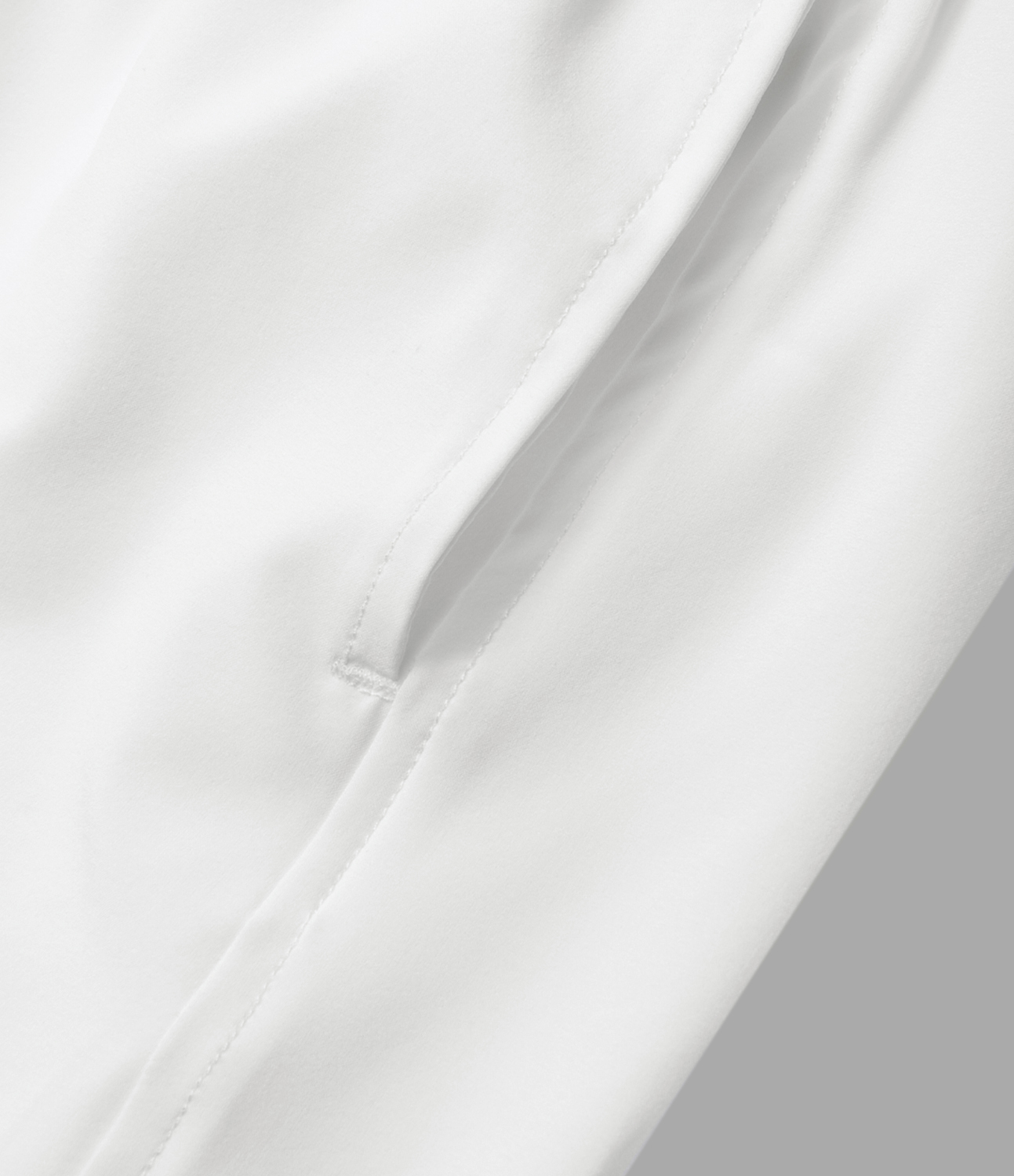 High Waisted Crossover Pocket 2-in-1 Quick Dry Yoga Shorts 4"